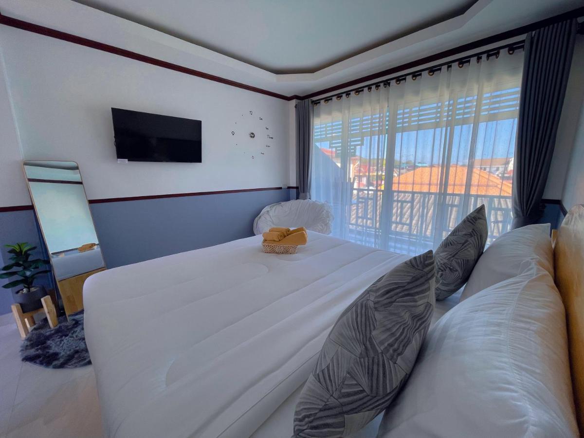 Bed and Breakfast Baan Tipsukon Koh Larn Exterior foto