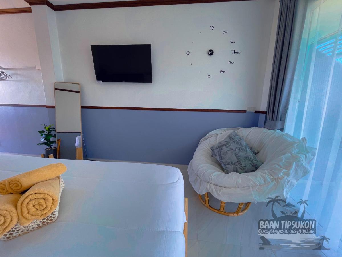 Bed and Breakfast Baan Tipsukon Koh Larn Exterior foto